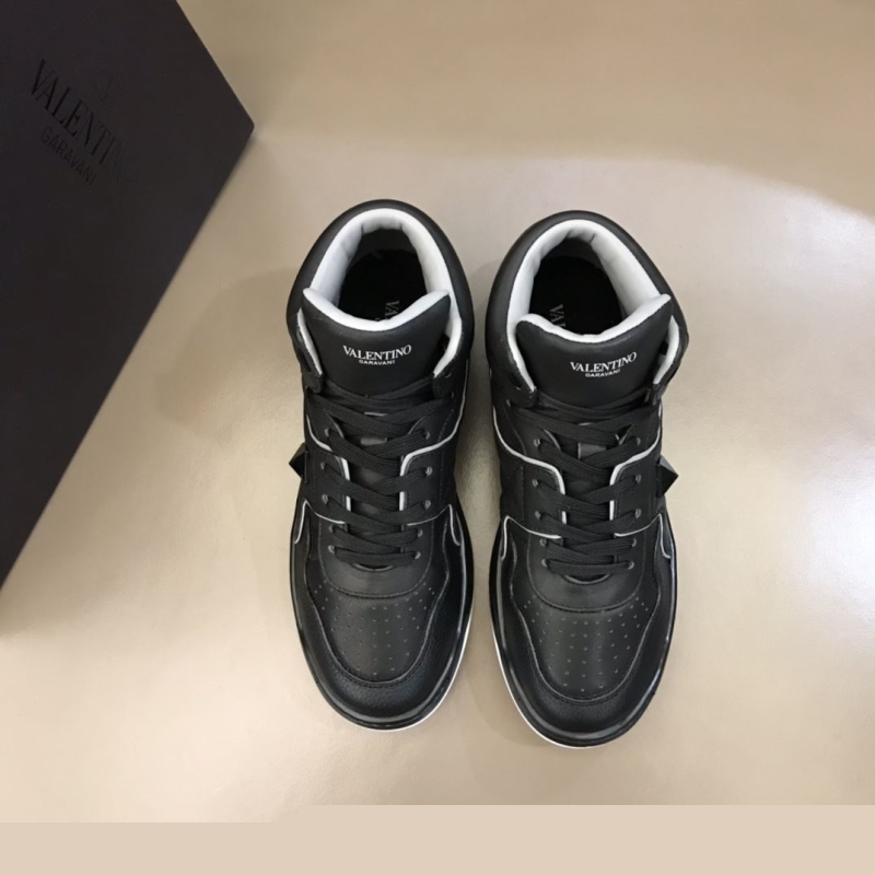 Valentino Sneakers